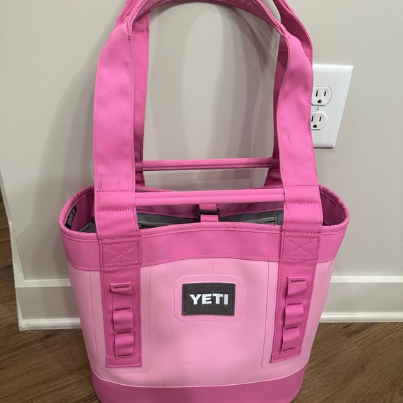 Yeti Handbags - YETI Camino Pink